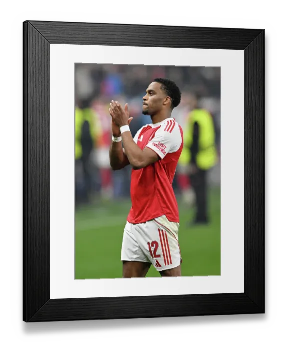 Framed Print : Bayer 04 Leverkusen v Arsenal FC - UEFA Champions League 2025 / 26 Round of 16 First Leg Framed Print : Bayer 04 Leverkusen v Arsenal FC - UEFA Champions League 2025 / 26 Round of 16 First Leg