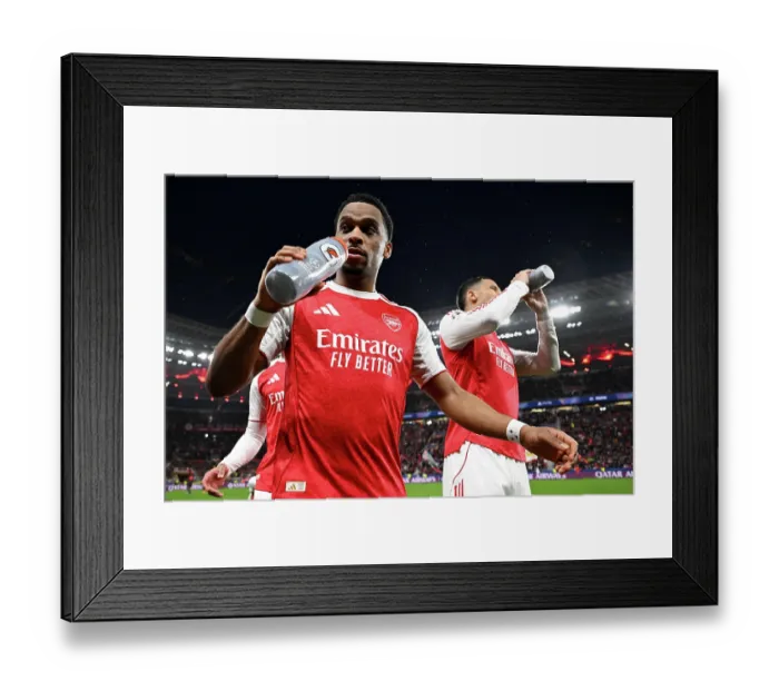 Framed Print : Bayer 04 Leverkusen v Arsenal FC - UEFA Champions League 2025 / 26 Round of 16 First Leg
