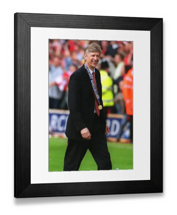Framed Print : Arsenal manager Arsene Wenger after the match. Arsenal 4: 3 Everton, F. A Framed Print : Arsenal manager Arsene Wenger after the match. Arsenal 4: 3 Everton, F. A