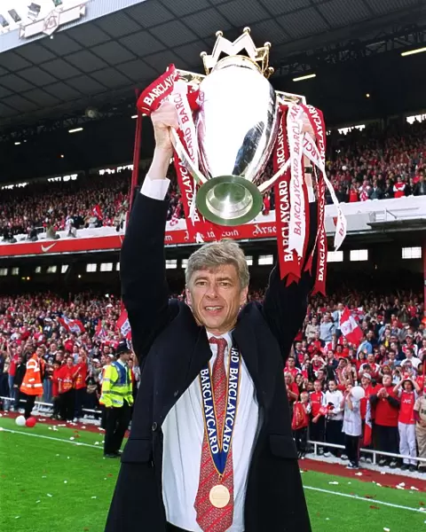 Arsene Wenger Lifts the FA Premiership Trophy: Arsenal's Historic 4-3 Victory over Everton at Highbury, 2002
