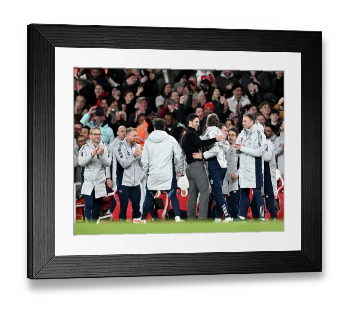 Framed Print : Arsenal v Everton - Premier League Framed Print : Arsenal v Everton - Premier League
