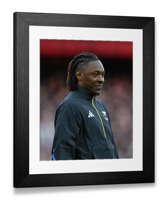 Framed Print : Arsenal v Everton - Premier League