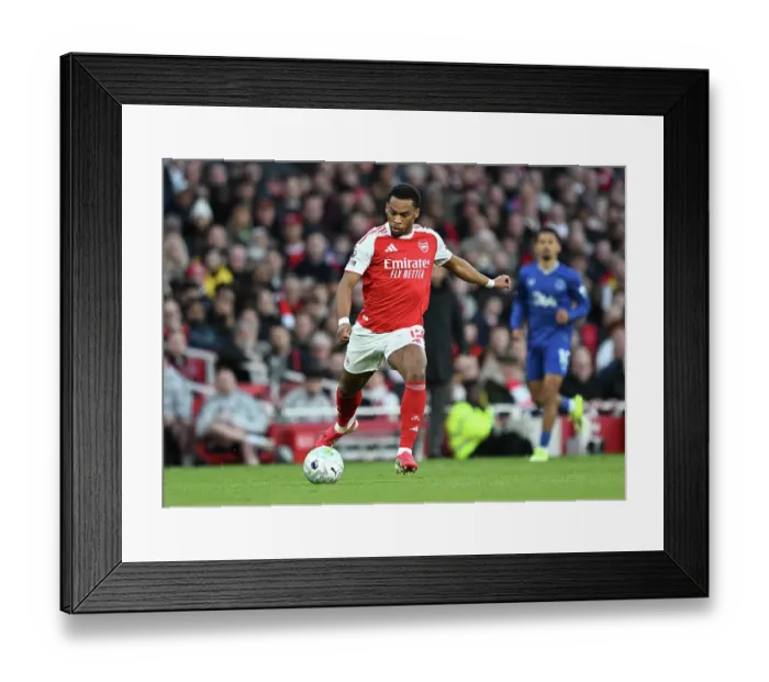 Framed Print : Arsenal v Everton - Premier League Framed Print : Arsenal v Everton - Premier League