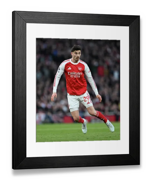 Framed Print : Arsenal v Everton - Premier League