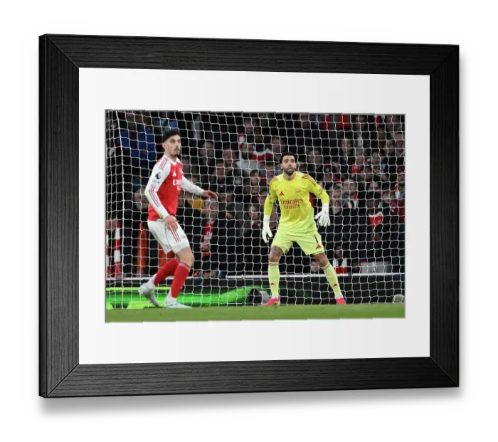 Framed Print : Arsenal v Everton - Premier League Framed Print : Arsenal v Everton - Premier League