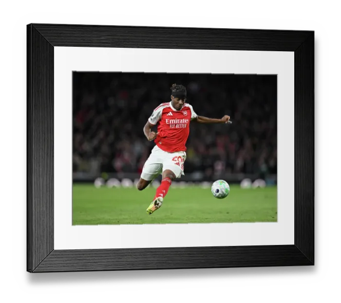 Framed Print : Arsenal v Everton - Premier League Framed Print : Arsenal v Everton - Premier League