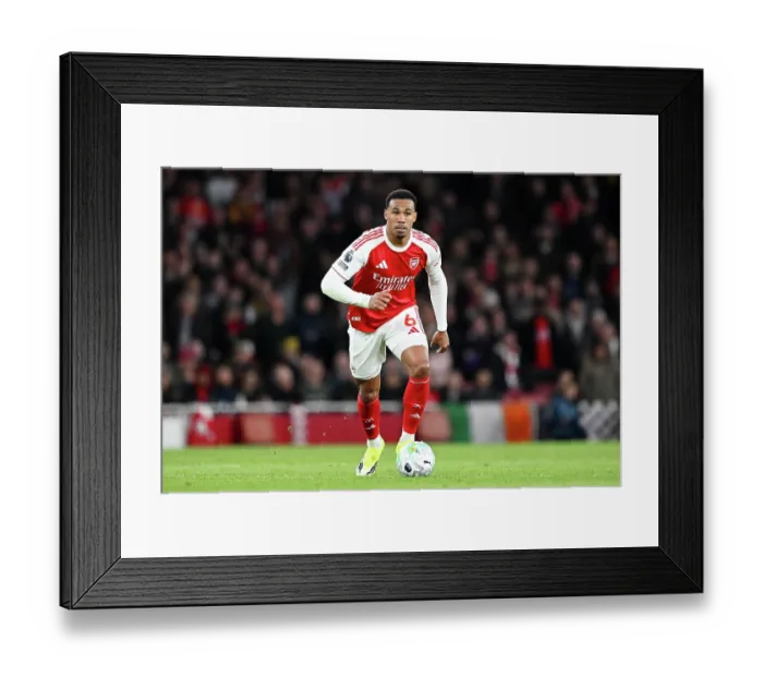 Framed Print : Arsenal v Everton - Premier League
