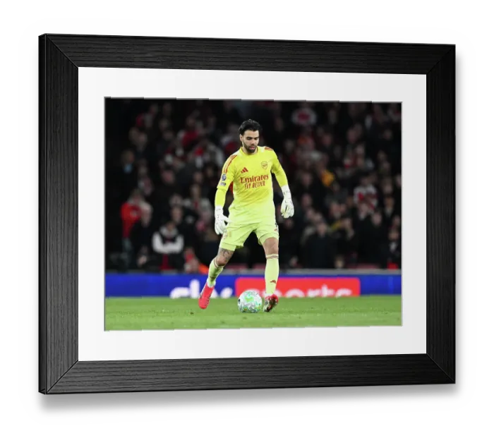 Framed Print : Arsenal v Everton - Premier League