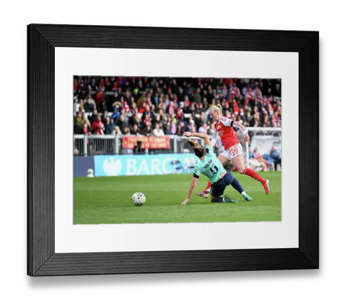 Framed Print : London City Lionesses v Arsenal - Barclays Women's Super League London City Lionesses v Arsenal - Barclays Women's Super League Framed Print : London City Lionesses v Arsenal - Barclays Women's Super League London City Lionesses v Arsenal - Barclays Women's Super League