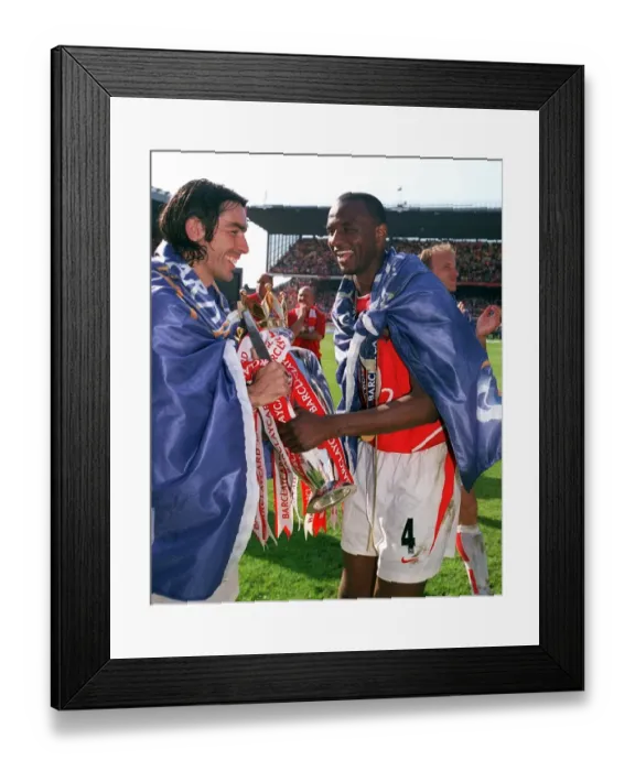 Framed Print : Arsenal vs Leicester City: FA Premiership Showdown at Highbury, May 15, 2004 Framed Print : Arsenal vs Leicester City: FA Premiership Showdown at Highbury, May 15, 2004