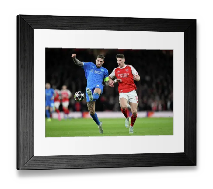 Framed Print : Arsenal FC v Bayer 04 Leverkusen - UEFA Champions League 2025 / 26 Round of 16 Second Leg