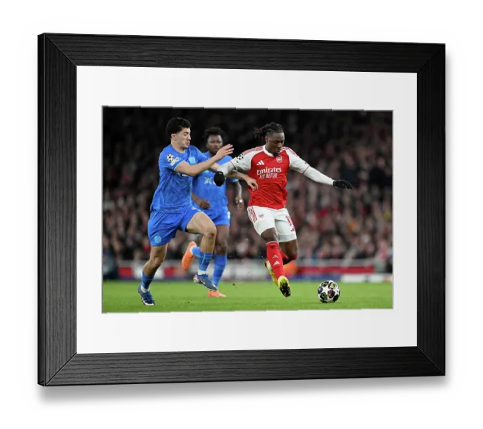 Framed Print : Arsenal FC v Bayer 04 Leverkusen - UEFA Champions League 2025 / 26 Round of 16 Second Leg