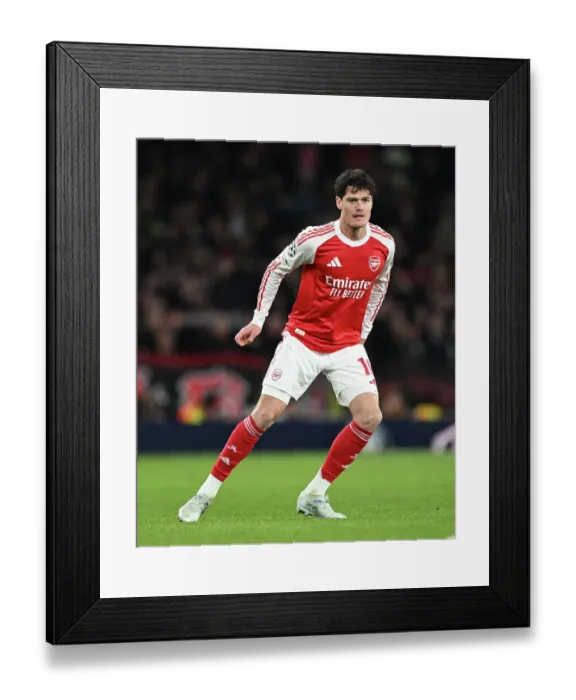 Framed Print : Arsenal FC v Bayer 04 Leverkusen - UEFA Champions League 2025 / 26 Round of 16 Second Leg Framed Print : Arsenal FC v Bayer 04 Leverkusen - UEFA Champions League 2025 / 26 Round of 16 Second Leg