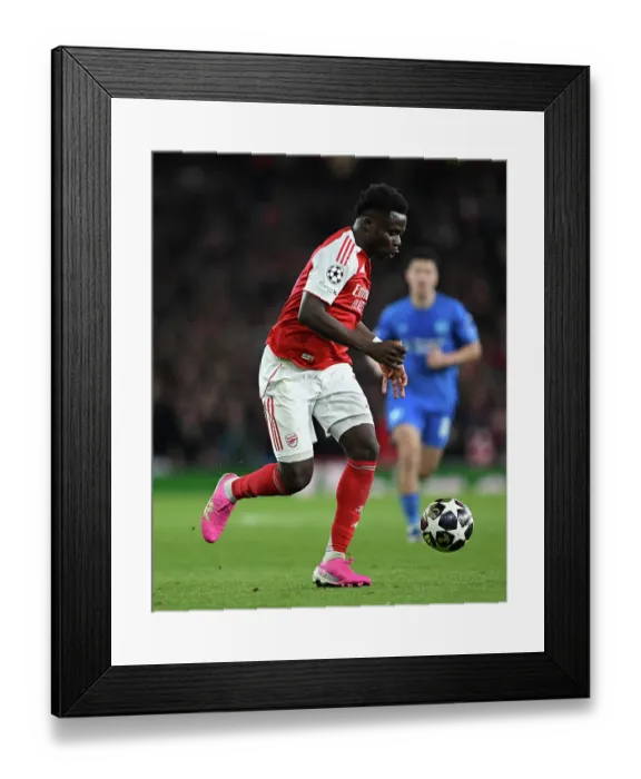 Framed Print : Arsenal FC v Bayer 04 Leverkusen - UEFA Champions League 2025 / 26 Round of 16 Second Leg