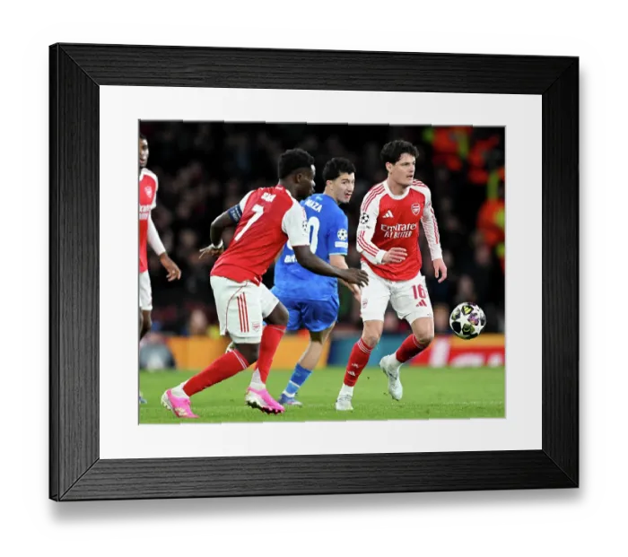 Framed Print : Arsenal FC v Bayer 04 Leverkusen - UEFA Champions League 2025 / 26 Round of 16 Second Leg
