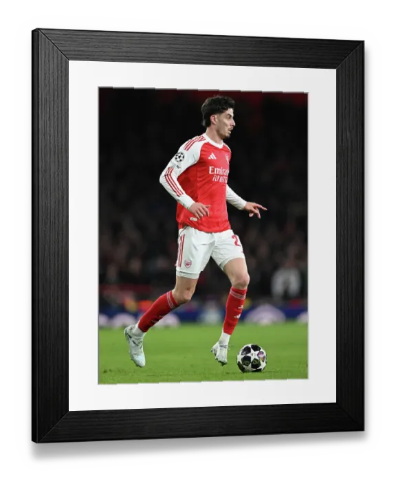 Framed Print : Arsenal FC v Bayer 04 Leverkusen - UEFA Champions League 2025 / 26 Round of 16 Second Leg
