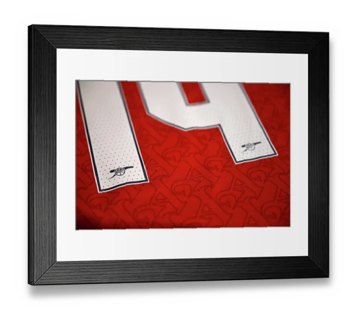 Framed Print : Arsenal FC v Bayer 04 Leverkusen - UEFA Champions League 2025 / 26 Round of 16 Second Leg