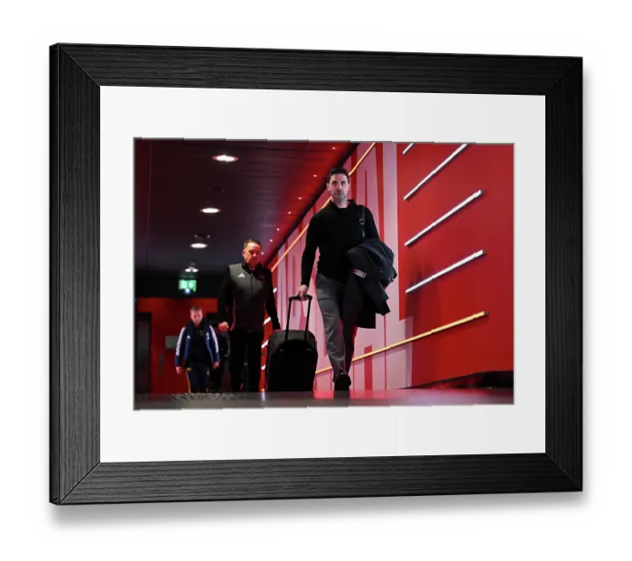 Framed Print : Arsenal FC v Bayer 04 Leverkusen - UEFA Champions League 2025 / 26 Round of 16 Second Leg Framed Print : Arsenal FC v Bayer 04 Leverkusen - UEFA Champions League 2025 / 26 Round of 16 Second Leg
