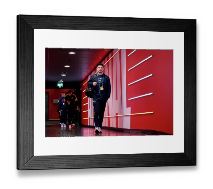 Framed Print : Arsenal FC v Bayer 04 Leverkusen - UEFA Champions League 2025 / 26 Round of 16 Second Leg