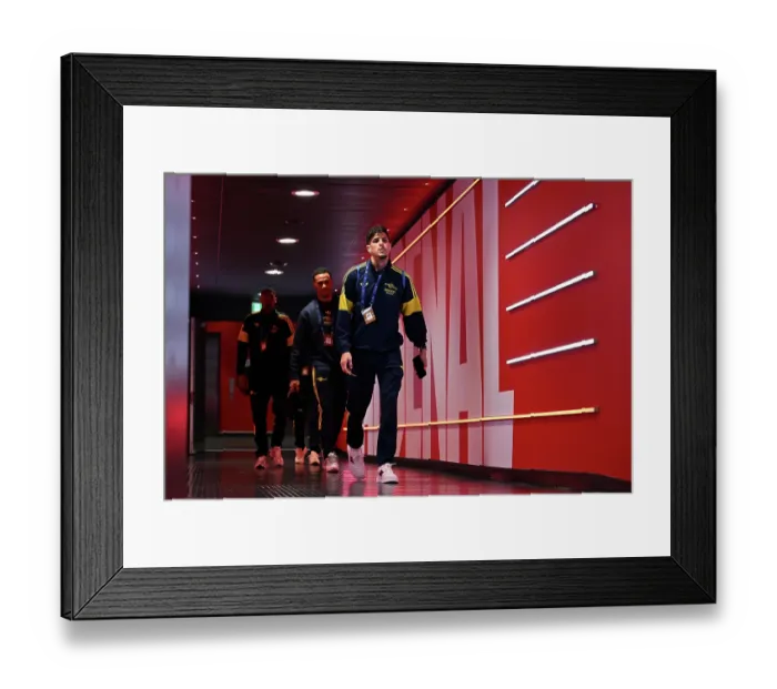 Framed Print : Arsenal FC v Bayer 04 Leverkusen - UEFA Champions League 2025 / 26 Round of 16 Second Leg