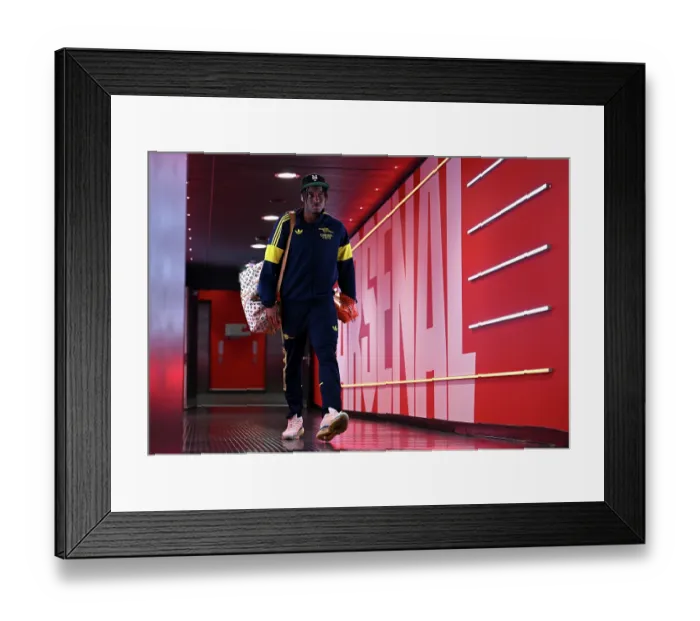 Framed Print : Arsenal FC v Bayer 04 Leverkusen - UEFA Champions League 2025 / 26 Round of 16 Second Leg Framed Print : Arsenal FC v Bayer 04 Leverkusen - UEFA Champions League 2025 / 26 Round of 16 Second Leg
