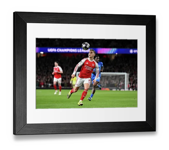Framed Print : Arsenal FC v Bayer 04 Leverkusen - UEFA Champions League 2025 / 26 Round of 16 Second Leg