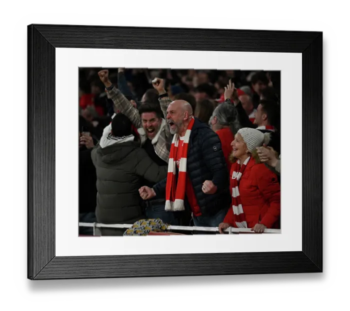 Framed Print : Arsenal FC v Bayer 04 Leverkusen - UEFA Champions League 2025 / 26 Round of 16 Second Leg
