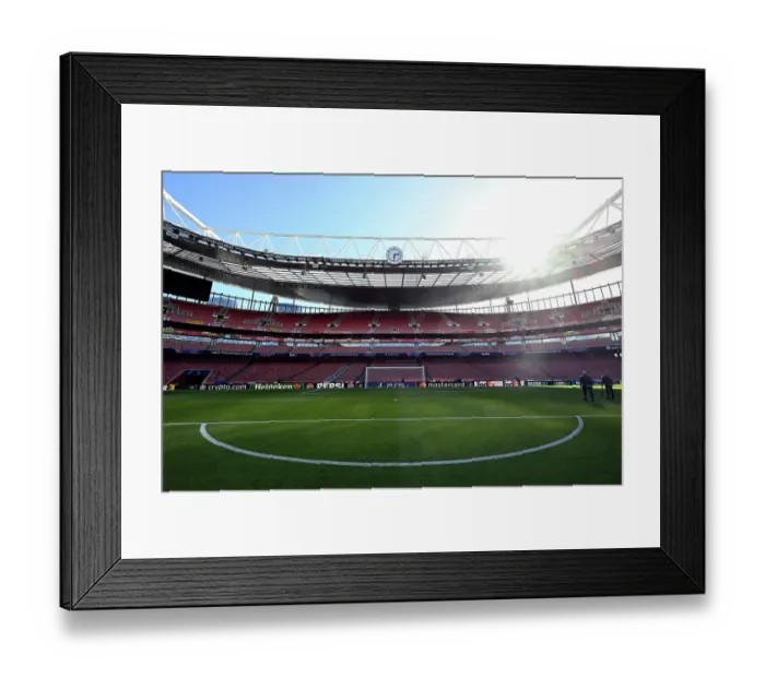 Framed Print : Arsenal FC v Bayer 04 Leverkusen - UEFA Champions League 2025 / 26 Round of 16 Second Leg
