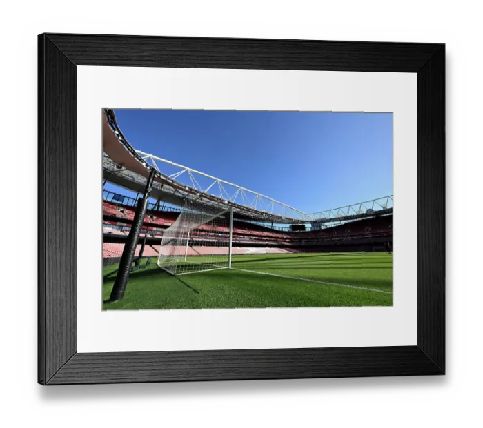 Framed Print : Arsenal FC v Bayer 04 Leverkusen - UEFA Champions League 2025 / 26 Round of 16 Second Leg
