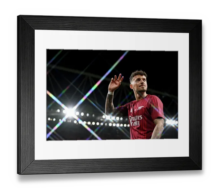 Framed Print : Arsenal FC v Bayer 04 Leverkusen - UEFA Champions League 2025 / 26 Round of 16 Second Leg
