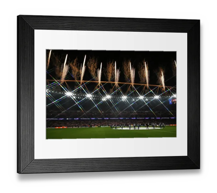 Framed Print : Arsenal FC v Bayer 04 Leverkusen - UEFA Champions League 2025 / 26 Round of 16 Second Leg