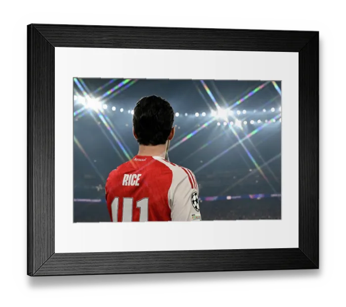 Framed Print : Arsenal FC v Bayer 04 Leverkusen - UEFA Champions League 2025 / 26 Round of 16 Second Leg