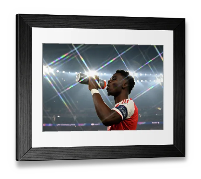 Framed Print : Arsenal FC v Bayer 04 Leverkusen - UEFA Champions League 2025 / 26 Round of 16 Second Leg