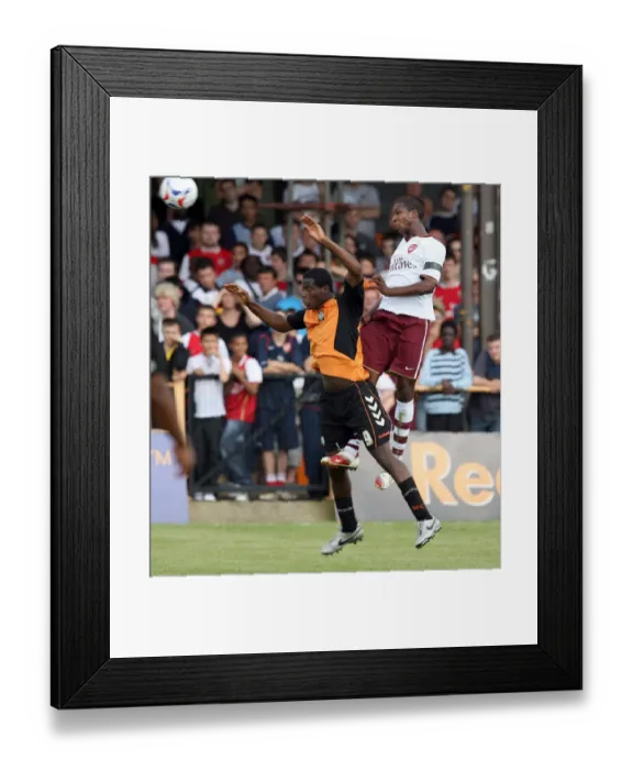 Framed Print : Gavin Hoyte (Arsenal) Stefan Seanla (Barnet)