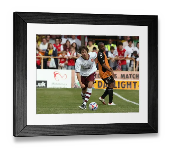 Framed Print : Henri Lansbury (Arsenal) Framed Print : Henri Lansbury (Arsenal)