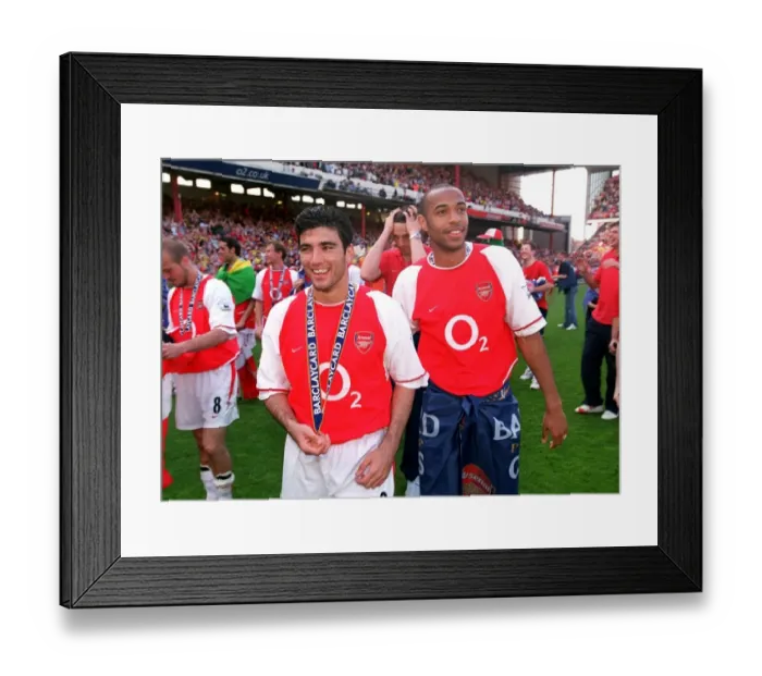 Framed Print : Arsenal vs Leicester City Showdown: FA Premiership Battle at Highbury Stadium, May 15, 2004 Framed Print : Arsenal vs Leicester City Showdown: FA Premiership Battle at Highbury Stadium, May 15, 2004