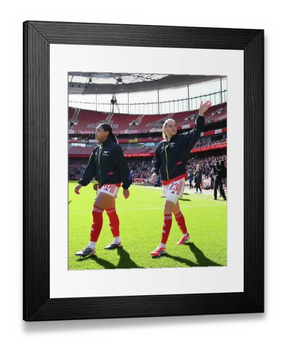 Framed Print : Arsenal v West Ham United - Barclays Women's Super League Arsenal v West Ham United - Barclays Women's Super League Framed Print : Arsenal v West Ham United - Barclays Women's Super League Arsenal v West Ham United - Barclays Women's Super League