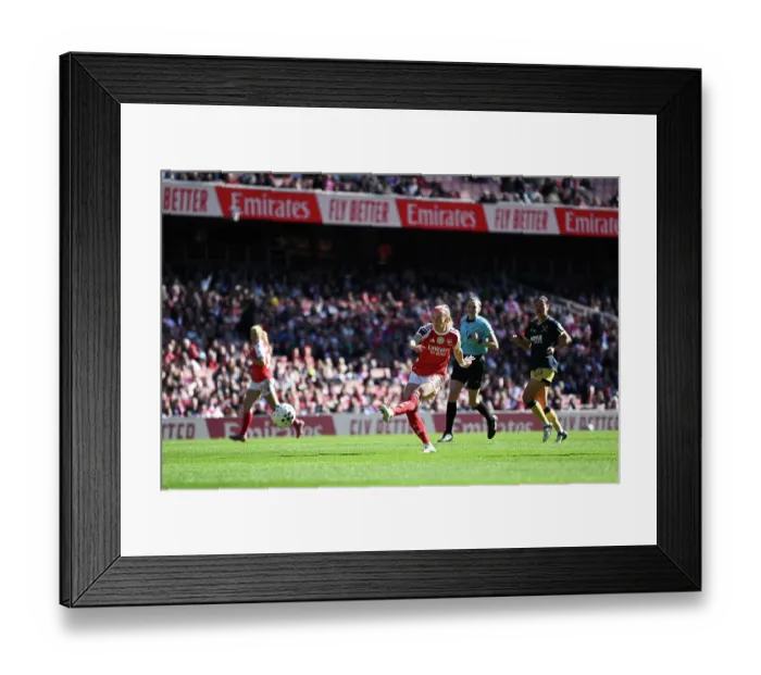 Framed Print : Arsenal v West Ham United - Barclays Women's Super League Arsenal v West Ham United - Barclays Women's Super League Framed Print : Arsenal v West Ham United - Barclays Women's Super League Arsenal v West Ham United - Barclays Women's Super League