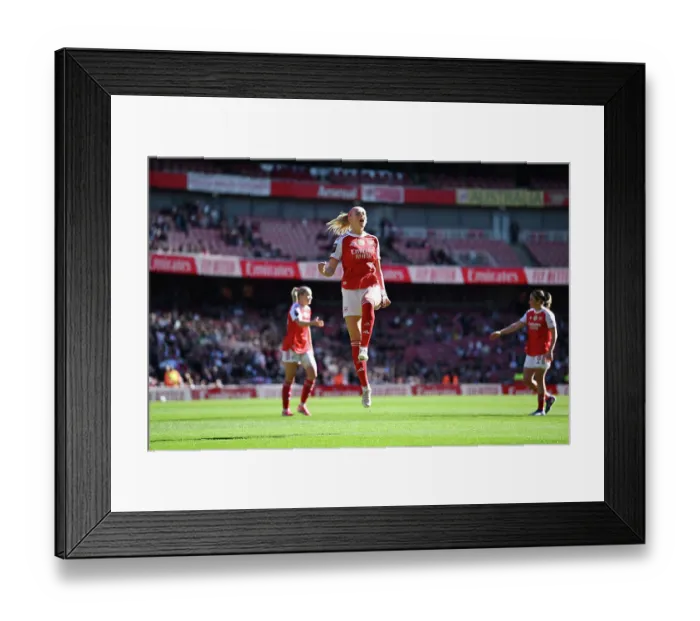 Framed Print : Arsenal v West Ham United - Barclays Women's Super League Arsenal v West Ham United - Barclays Women's Super League