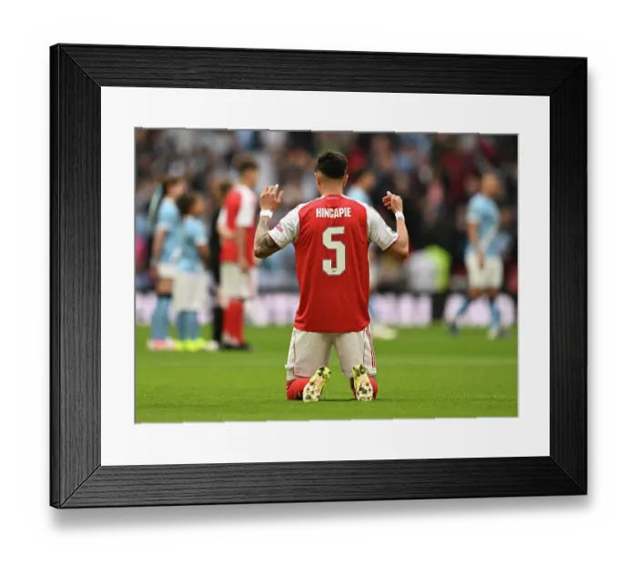 Framed Print : Arsenal v Manchester City - Carabao Cup Final Framed Print : Arsenal v Manchester City - Carabao Cup Final