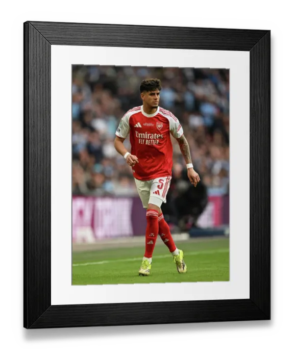 Framed Print : Arsenal v Manchester City - Carabao Cup Final