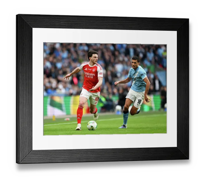 Framed Print : Arsenal v Manchester City - Carabao Cup Final Framed Print : Arsenal v Manchester City - Carabao Cup Final