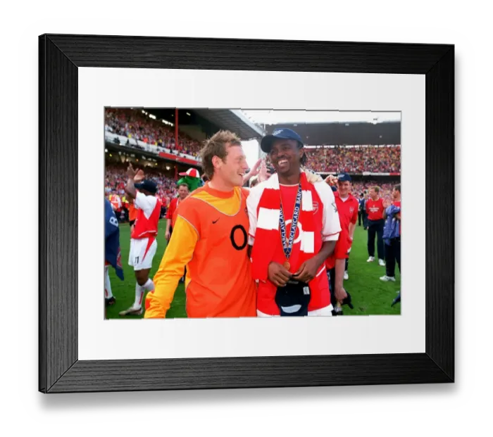 Framed Print : Arsenal vs Leicester City: FA Premiership Showdown - May 15, 2004, Highbury, London Framed Print : Arsenal vs Leicester City: FA Premiership Showdown - May 15, 2004, Highbury, London