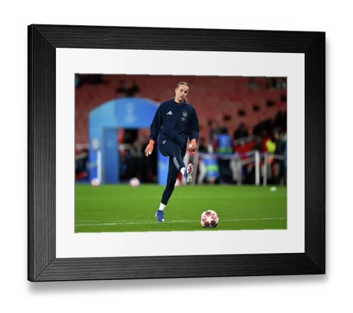Framed Print : Arsenal v Chelsea - UEFA Women's Champions League 2025 / 26 Quarter-finals First Leg