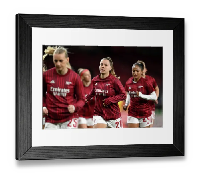 Framed Print : Arsenal v Chelsea - UEFA Women's Champions League 2025 / 26 Quarter-finals First Leg Framed Print : Arsenal v Chelsea - UEFA Women's Champions League 2025 / 26 Quarter-finals First Leg