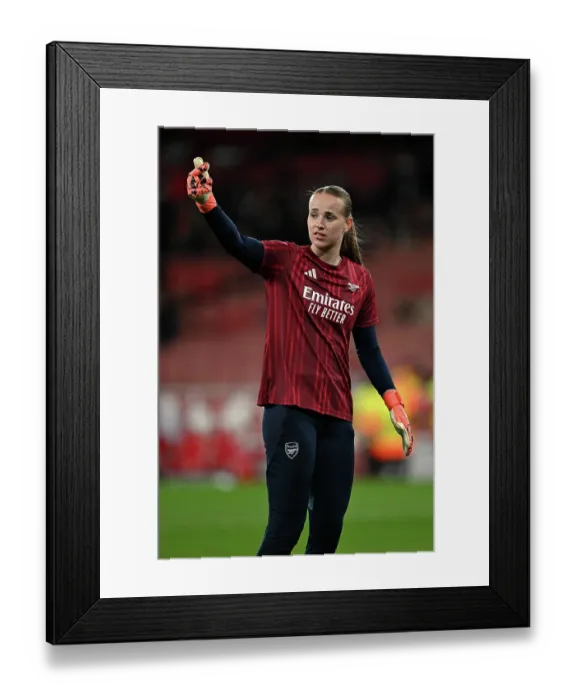 Framed Print : Arsenal v Chelsea - UEFA Women's Champions League 2025 / 26 Quarter-finals First Leg Framed Print : Arsenal v Chelsea - UEFA Women's Champions League 2025 / 26 Quarter-finals First Leg
