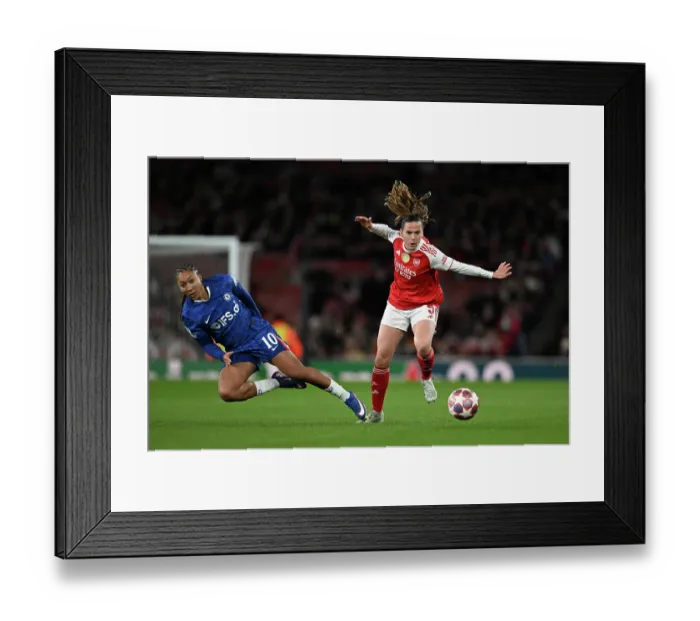 Framed Print : Arsenal v Chelsea - UEFA Women's Champions League 2025 / 26 Quarter-finals First Leg Framed Print : Arsenal v Chelsea - UEFA Women's Champions League 2025 / 26 Quarter-finals First Leg
