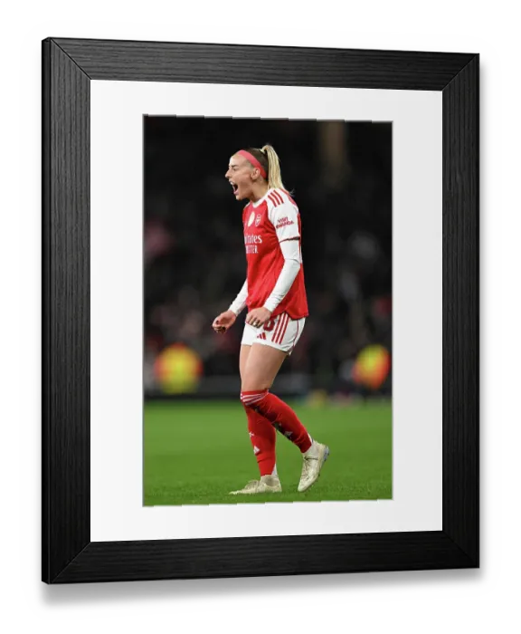 Framed Print : Arsenal v Chelsea - UEFA Women's Champions League 2025 / 26 Quarter-finals First Leg Framed Print : Arsenal v Chelsea - UEFA Women's Champions League 2025 / 26 Quarter-finals First Leg