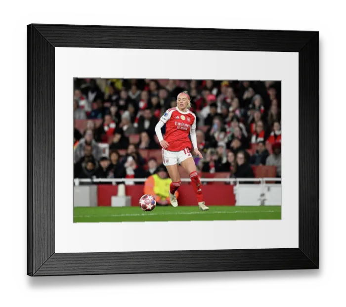 Framed Print : Arsenal v Chelsea - UEFA Women's Champions League 2025 / 26 Quarter-finals First Leg Framed Print : Arsenal v Chelsea - UEFA Women's Champions League 2025 / 26 Quarter-finals First Leg