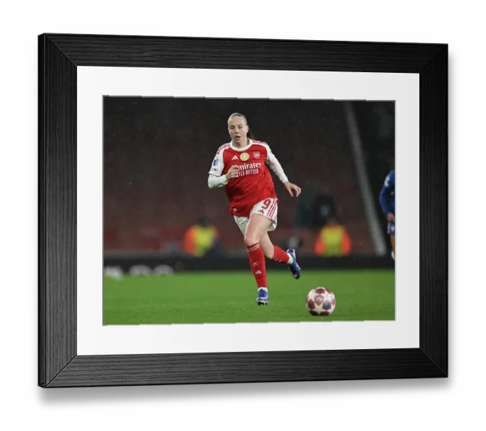 Framed Print : Arsenal v Chelsea - UEFA Women's Champions League 2025 / 26 Quarter-finals First Leg Arsenal v Chelsea - UEFA Women's Champions League 2025 / 26 Quarter-finals First Leg